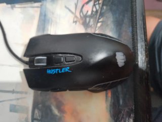 Teclado y Ratón Gaming