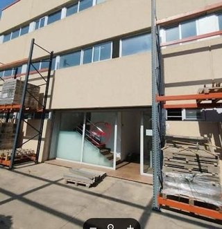 Nave industrial en alquiler en Massanes