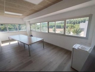 Nave industrial en alquiler en Massanes