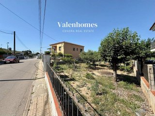 Terreno en venta en Palau-solità i Plegamans