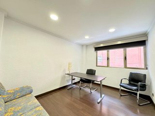 Local comercial en venta en Plaza Castelar - Mercado Central en Elda
