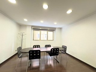 Local comercial en venta en Plaza Castelar - Mercado Central en Elda