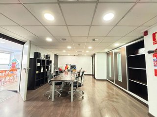 Local comercial en venta en Plaza Castelar - Mercado Central en Elda