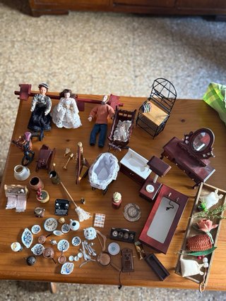 Accessori per case delle bambole in miniatura