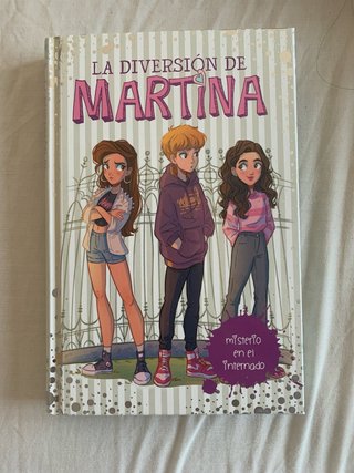 LIBROS LA DIVERSIÓN DE MARTINA