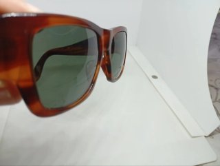 Occhiali da sole Ray-Ban Wayfarer Nomad Tortora