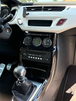 Citroen  DS3  1.6 HDI 110 2010