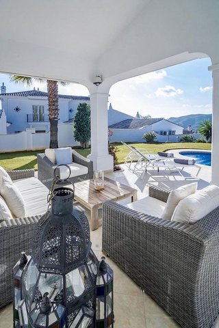 Casa en alquiler en Los Arqueros-Puerto del Almendro en Benahavís