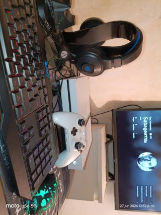 Xbox One S Blanca