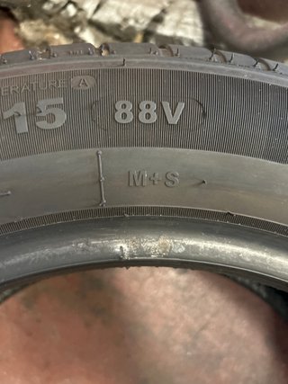 Neumáticos 195/60 R15 88V (4 uds)