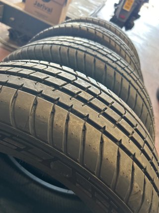 Neumáticos 195/60 R15 88V (4 uds)