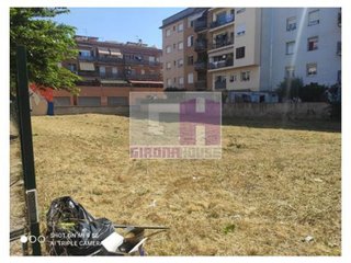 Terreno en alquiler en Santa Eugènia en Girona