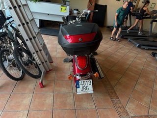 Moto Cruiser Roja
