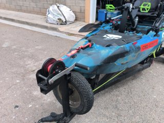 Kayak de pesca con remolque
