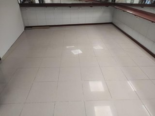 Local comercial en alquiler en El Centre en Esplugues de Llobregat