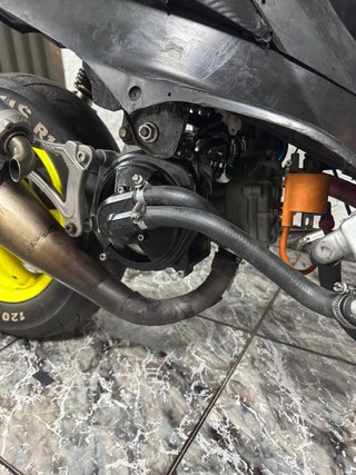 Yamaha Jog RR Negra Preparada