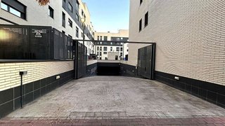 Garaje en alquiler en Fresnos en Torrejón de Ardoz
