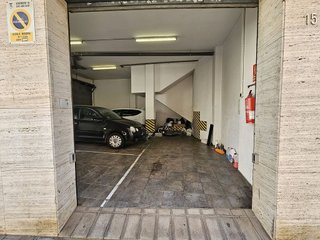 Garaje en venta en Les Planes en Sant Joan Despí