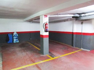 Garaje en venta en Valdeacederas en Madrid