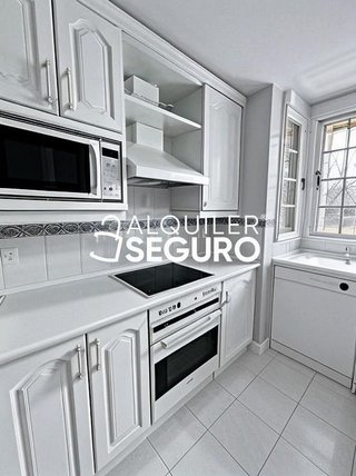 Chalet en alquiler en Costillares en Madrid