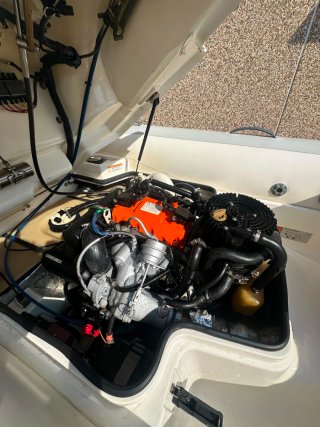 Williams TurboJet - Embarcación semirrígida