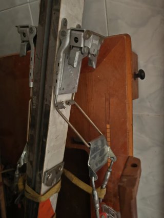 Esquís Vintage VS 400 y Comet 8