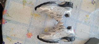 Zapatillas Asics GEL-NYC Talla 39.5 Nuevas