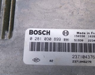 117445 centralita motor 0281030899 renault captur