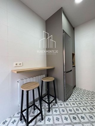 Piso en alquiler en Hospitales - Campus en Salamanca
