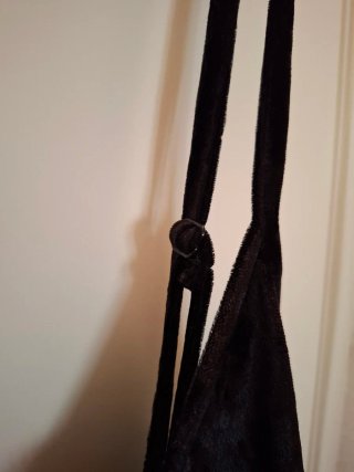 Top tirantes terciopelo negro con encaje