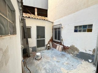Local comercial en venta en Crevillent