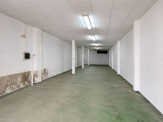 Local comercial en venta en Crevillent
