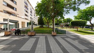 Local comercial en venta en Teatinos en Málaga