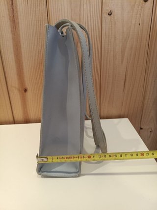 Bolso de hombro gris