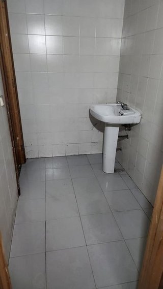 Local comercial en venta en San Juan Bautista en Madrid