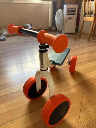 Bici correpasillos bebé 4 ruedas naranja