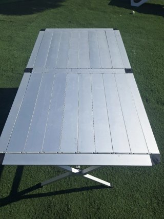 Mesa de camping aluminio Midland plegable