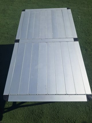 Mesa de camping aluminio Midland plegable