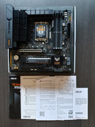 Placa Base ASUS TUF GAMING B760M-PLUS D4