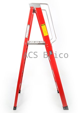 Escalera Fibra Tijera 2x4 - 1,14 Metros - 10400 - Mader