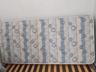 Oferta cama 90cm somier láminas, colchón pikolin