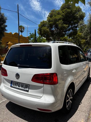 Volkswagen Touran 2012  92 000km certificados