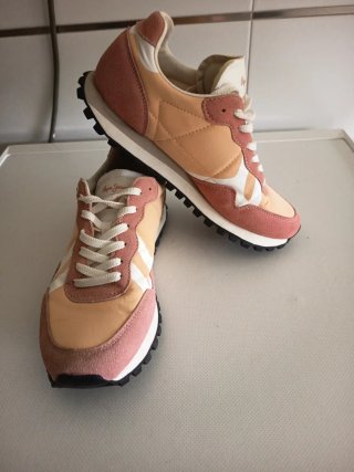 Zapatillas Pepe Jeans Naranja y Rosa.
