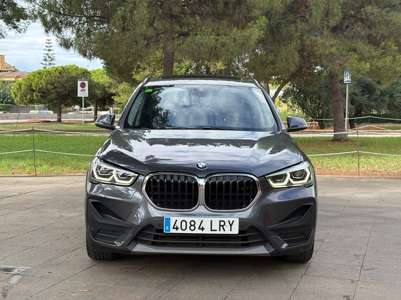 BMW X1 sDrive18i 2021, foto 2