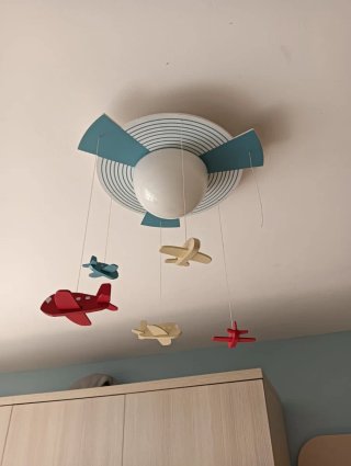 Lámpara infantil aviones