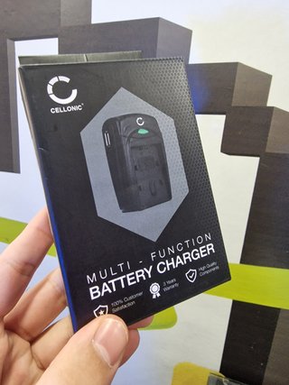 Cargador Batería Multifunción Cellonic