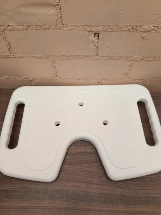 Silla de ducha Mobiclinic Marisma con forma de U