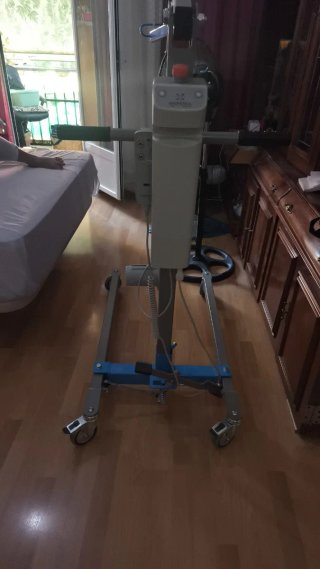 Grúa de cigüeña de 150kg + arnés totalmente nueva.