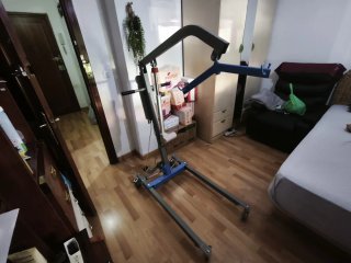 Grúa de cigüeña de 150kg + arnés totalmente nueva.