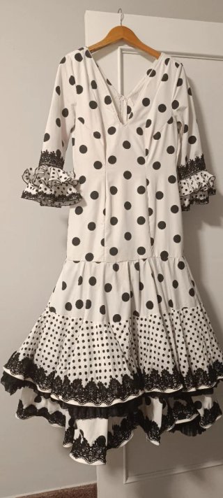 Traje Flamenca lunares Blanco y negro Talla 40